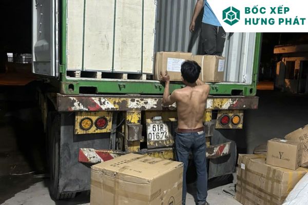 Dịch vụ bốc xếp Hưng Phát